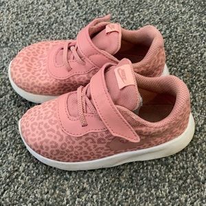 Nike toddler girl